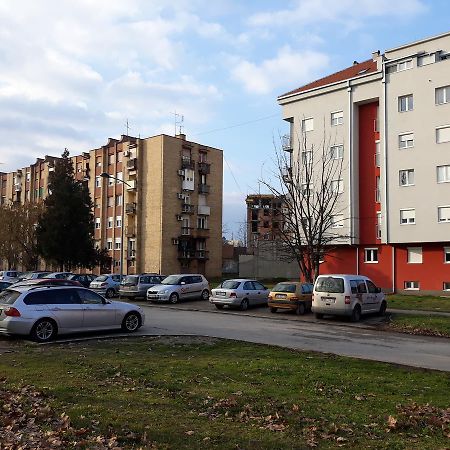 Apartment Azzuro Újvidék Kültér fotó