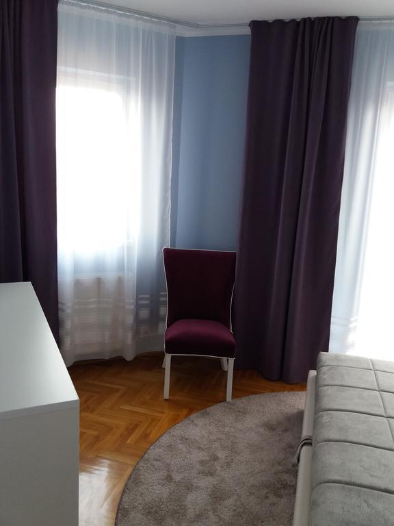 Apartment Azzuro Újvidék Kültér fotó